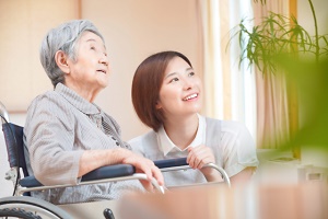 郡山市でも増加する「ダブルケア 」子育と介護を乗り越えるための方法